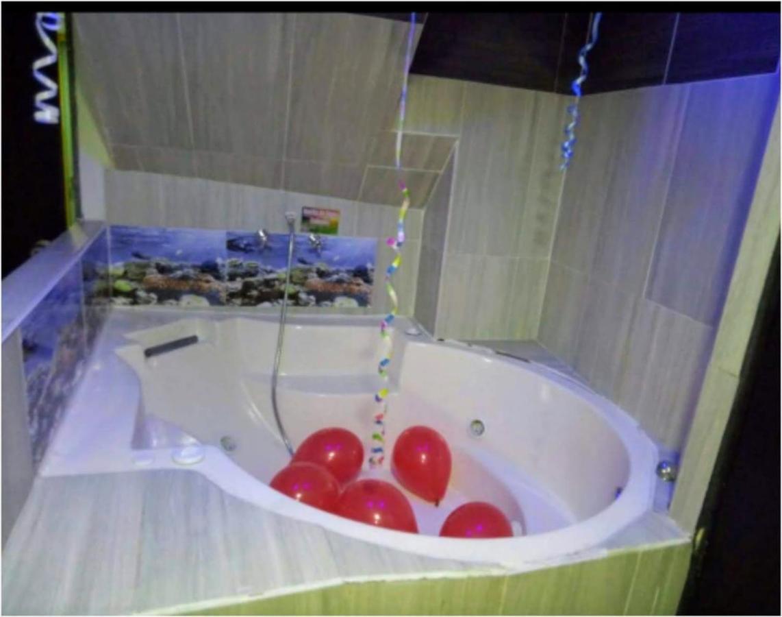 El Amanercer Parque Del Agua Residencia Muy Central Hotell Manizales Eksteriør bilde
